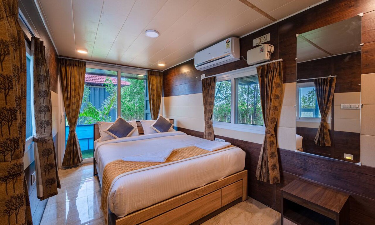 Mandapam Resort | Dusk and Dawn Beach Resort