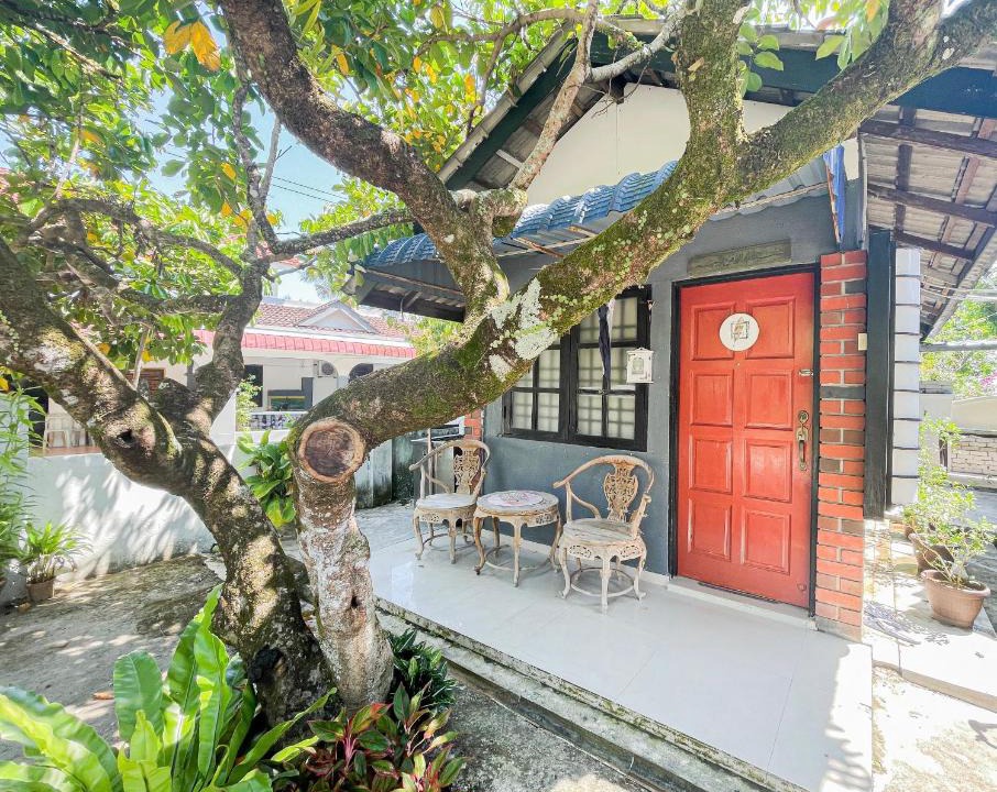 Teluk Kumbar House | Dusun Indah Cottage 1