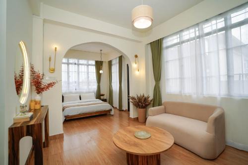 Laitumkhrah Bed & Breakfast | Ebel's Inn