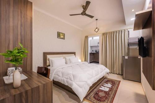 Sector 40 Apartment | Eco-friendly luxury awaits you with Garden