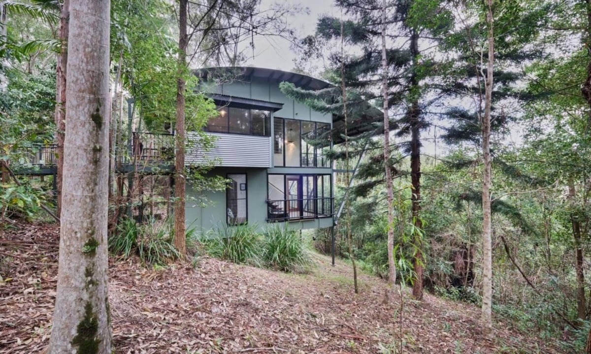 Smiths Creek Ski Chalet | Ecoasis Forest Chalet – Nature Therapy Sanctuary