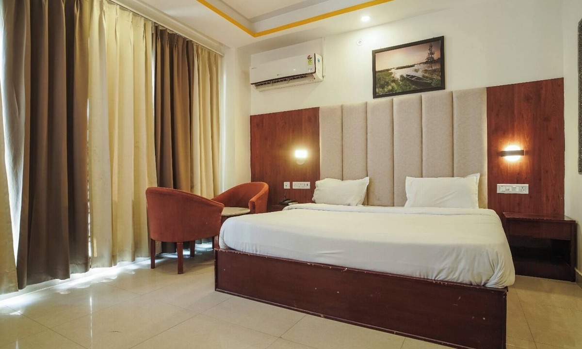Tapovan Hotel | Elevate Your Escape: Where Modern Luxury Meets Himalayan Soul.