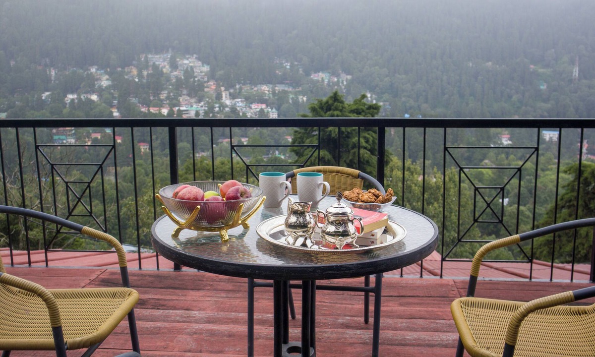 Nainital Villa | ELIVAAS 3 BHK with lounge The Meadow