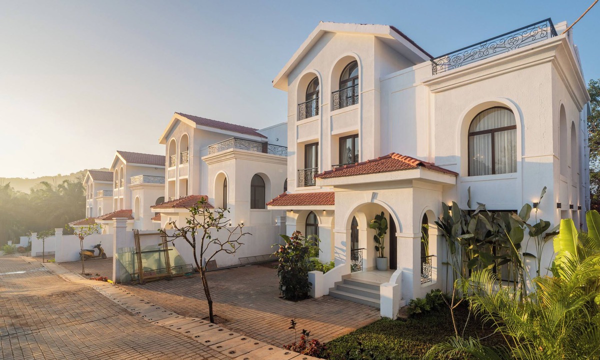 Colvale Villa | ELIVAAS Villa Paraiso 4 BHK with Pool