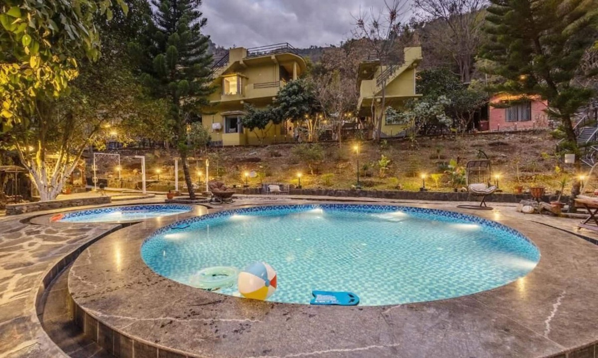 Bhediyana Cottage | ELIVAAS Zephyr Luxury cottages