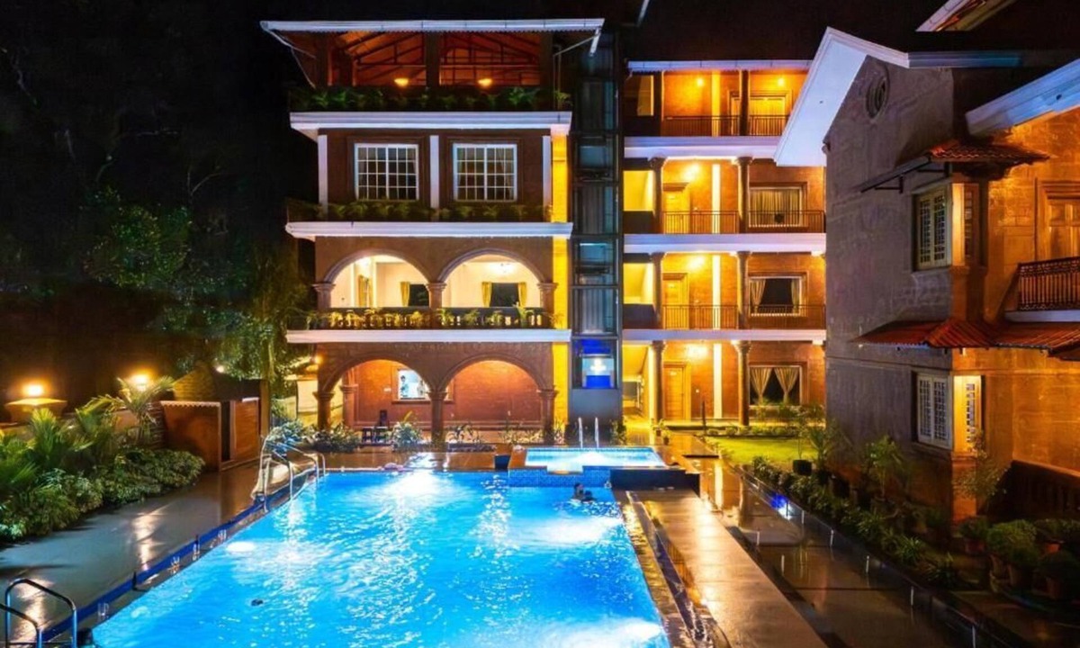 Hireguthi Hotel | Ember Castle by Éden