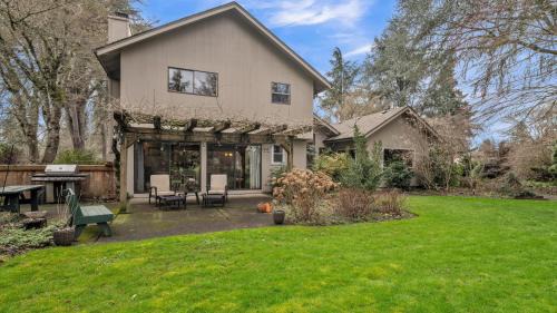 Cal Young House | Eugene - Close to everything