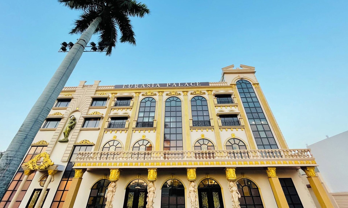 Dhampur Hotel | Eurasia Palace