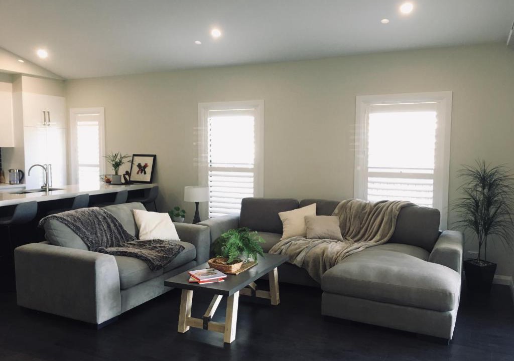 Bathurst Villa | Executive Villa, private 2 bedroom in ideal location