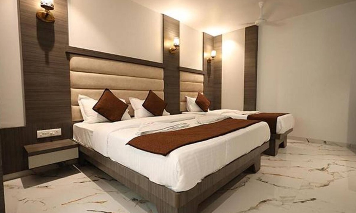 Rabale Hotel | Fabexpress Stay Inn
