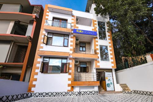Bullawala Hotel | FabHotel 9 Palm