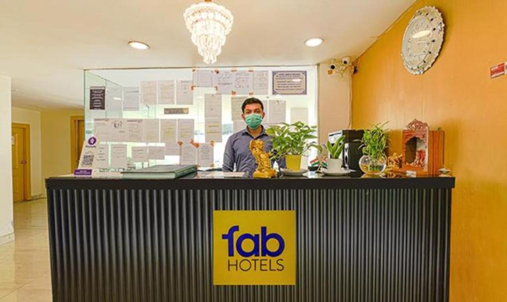Kolkata Hotel | FabHotel Aarya