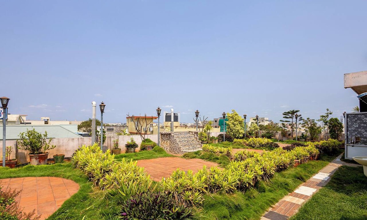 Guntur Hotel | Fabhotel Aditya Grand