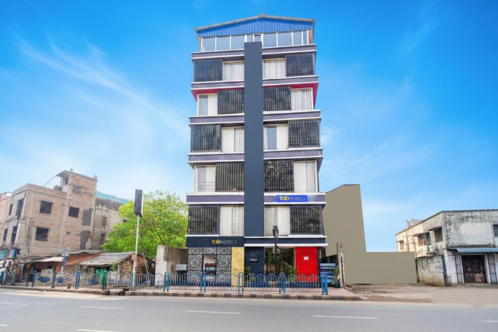 Kolkata Hotel | FabHotel Airport Green Arcade - Nr Kolkata Airport