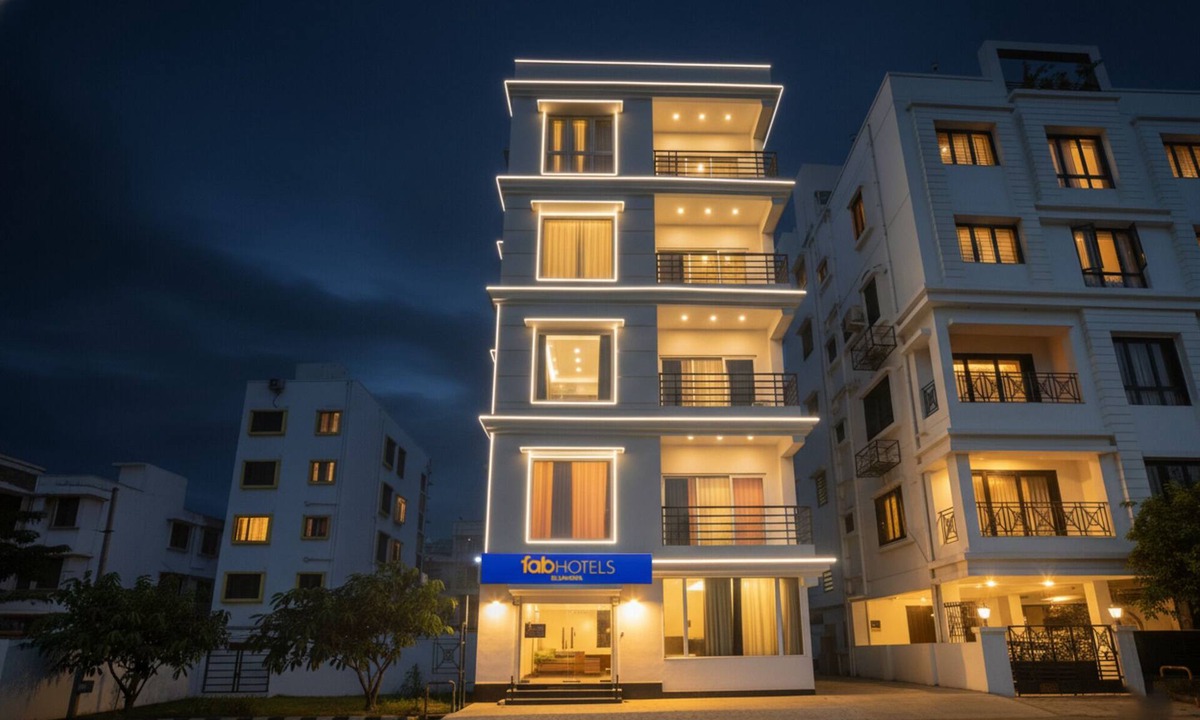 New Town Hotel | FabHotel Eleanora Inn