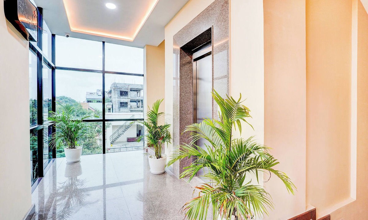 JP Nagar Hotel | FabHotel Golden Stay - JP nagar Metro