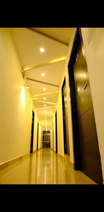 Vijayawada Cabin | FabHotel Happy