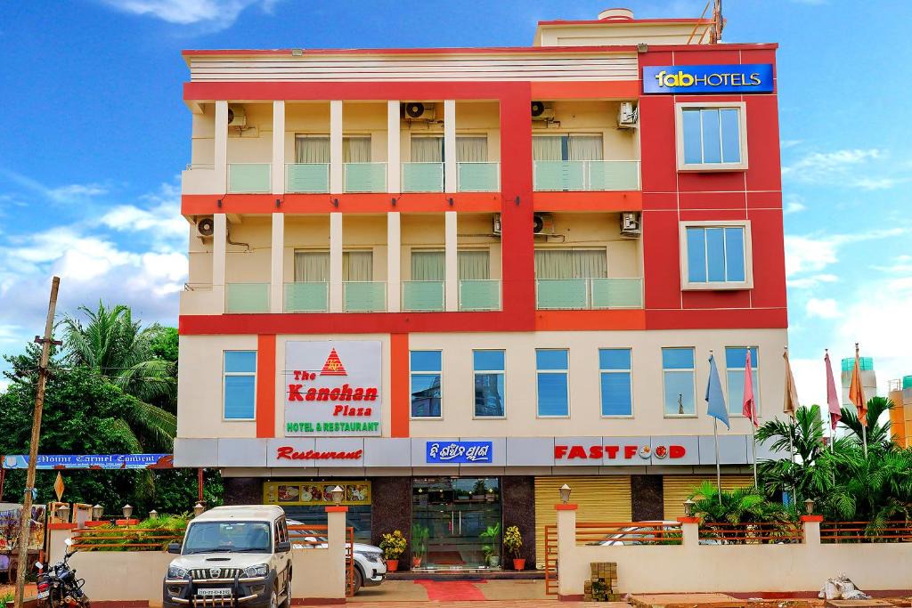 Bhubaneshwar Hotel | FabHotel Kanchan Plaza