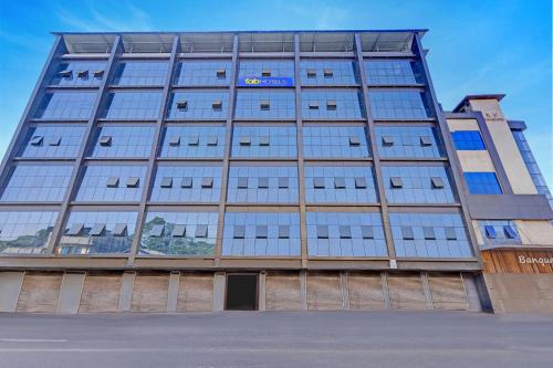 Pen Hotel | FabHotel KV