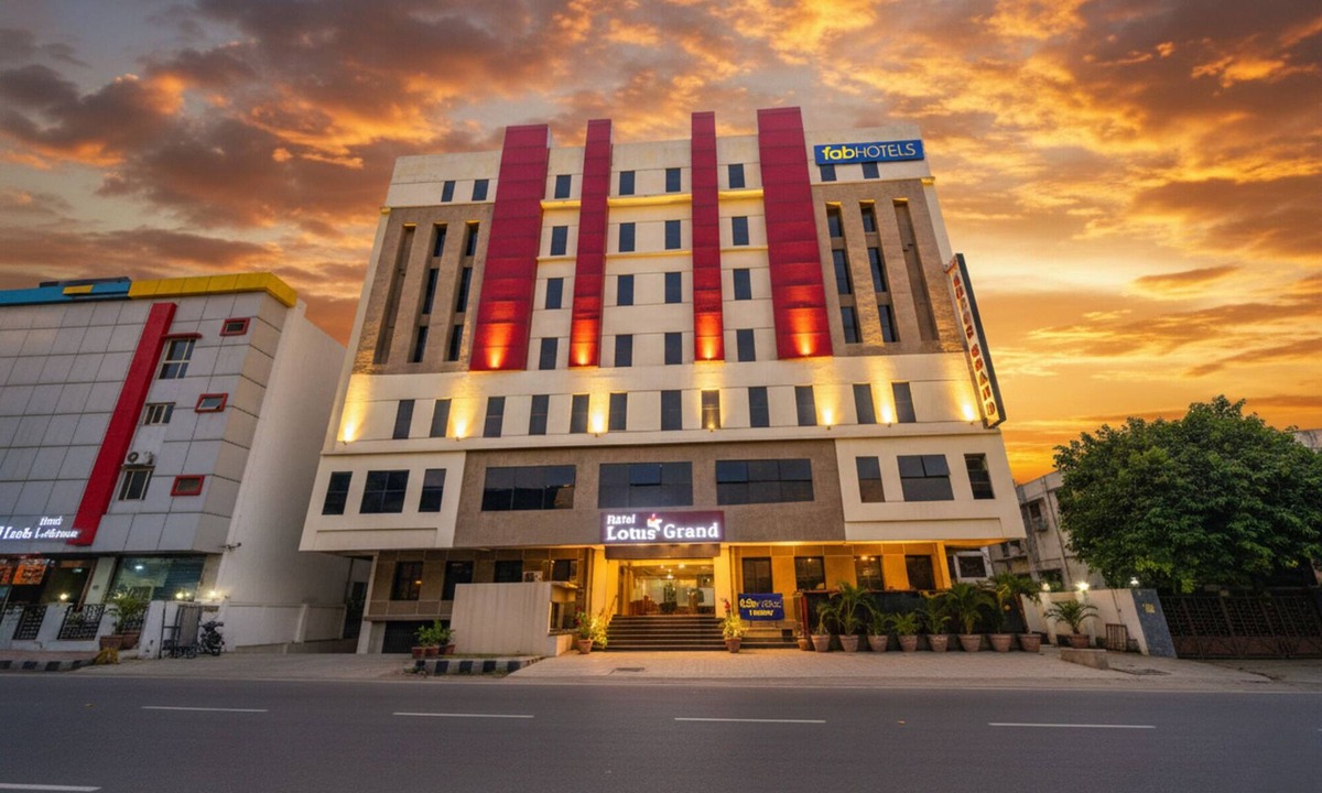 Secunderabad Hotel | Fabhotel L Grand