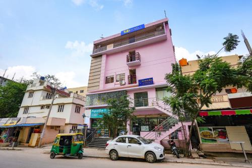 Bellandur Hotel | FabHotel La Palma Suites - Nr RMZ Eco world