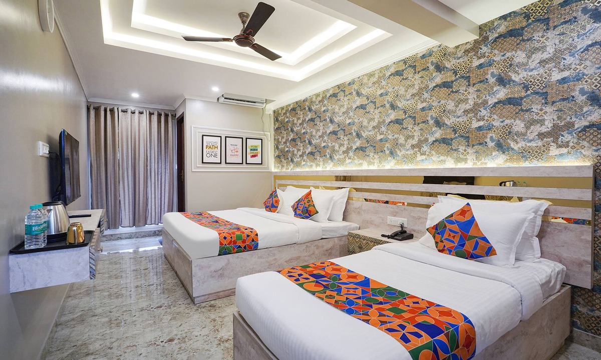 Kalyan Nagar Hotel | Fabhotel Lg Signature