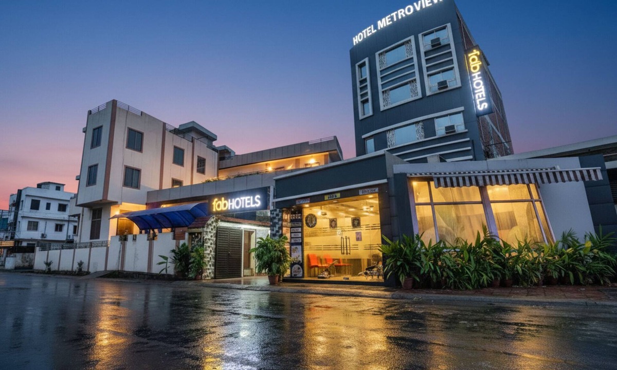 Charbagh Hotel | Fabhotel Metro View