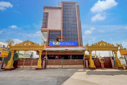 Chennai Hotel | FabHotel NA Grand
