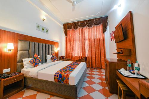 Kasauli Hotel | FabHotel Prime Hemkunth