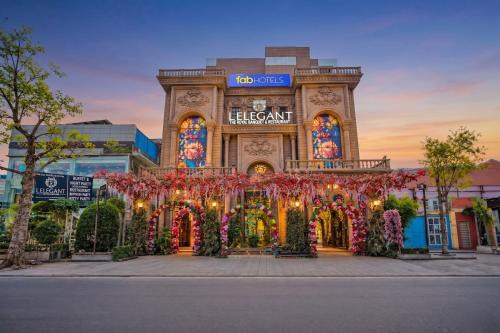 Sahibabad Hotel | FabHotel Prime L'Elegant - Nr Vaishali Metro Station