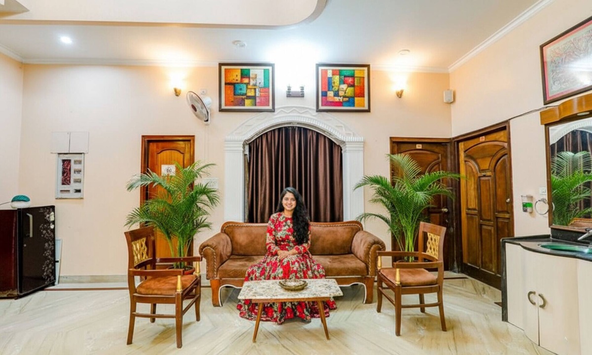 Allahabad Hotel | Fabhotel Raka Inn