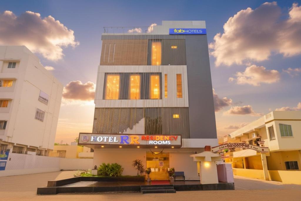 Khammam Hotel | FabHotel RR Residency I - Nr Khammam Bus Stand