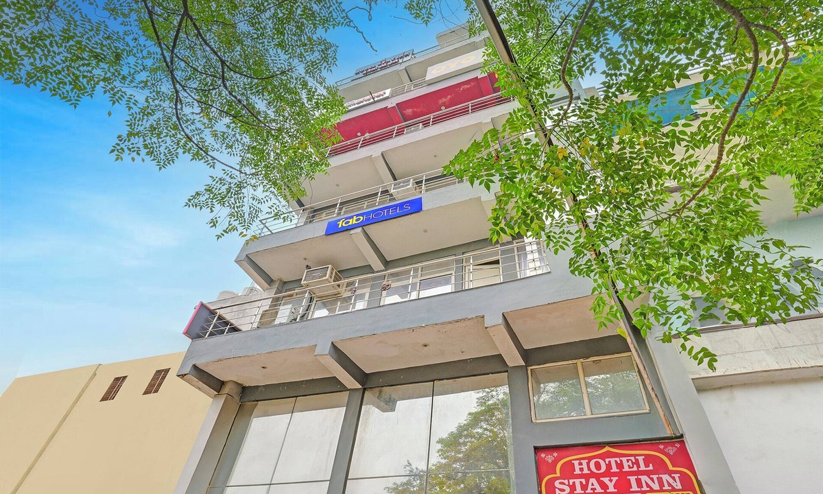 Sector 49 Hotel | Fabhotel Stay Inn I