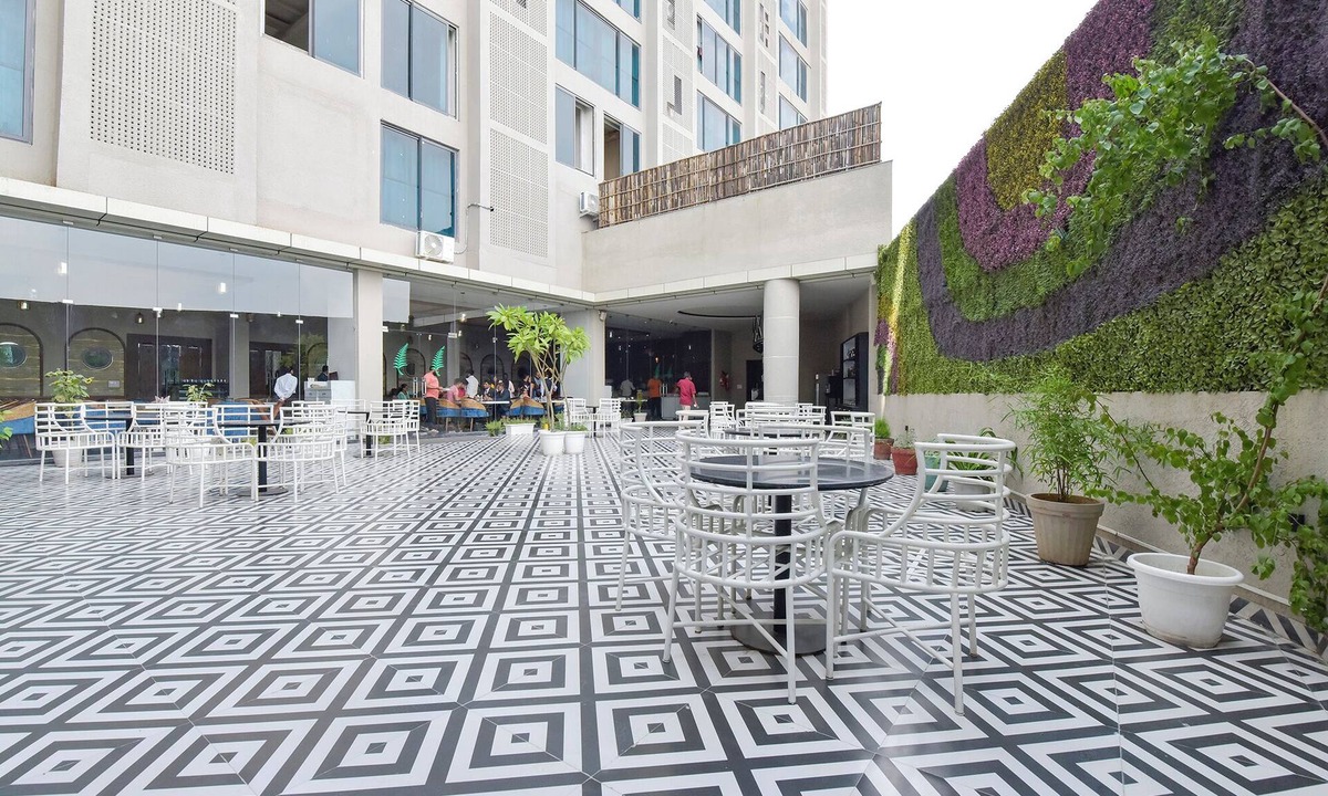 Shyam Nagar Hotel | Fabhotel The Grand Anukampa With Swimming Pool