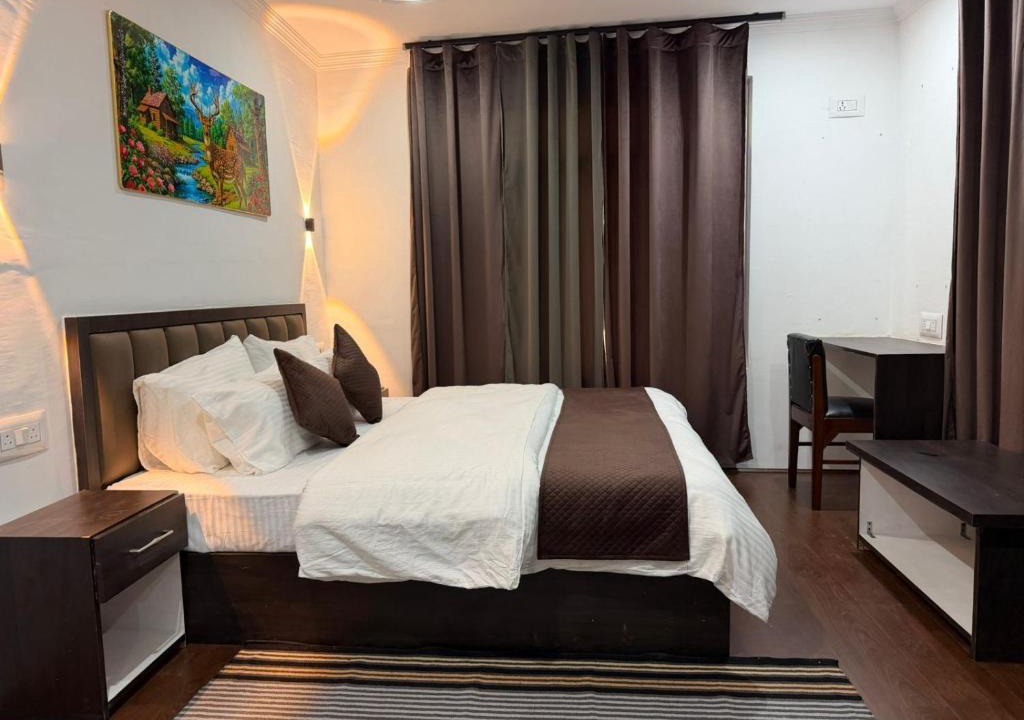 Nishat-Shalimar Bed & Breakfast | FarahBakshResidency