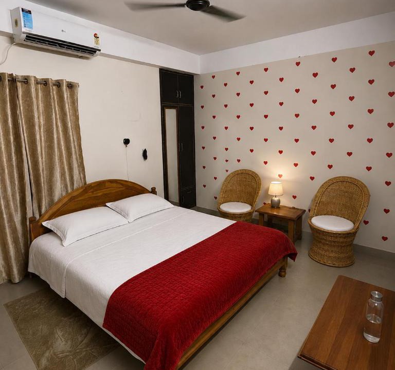 Sualkuchi House | Fireflies harbor backpackers