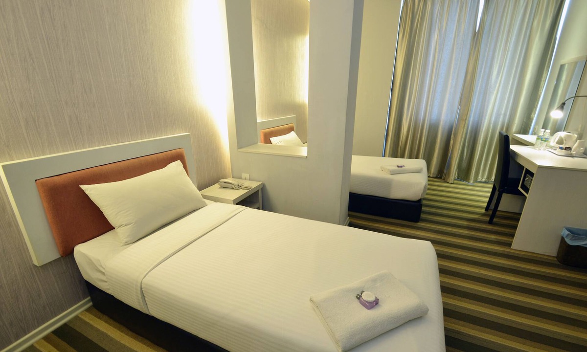Kampung Gong Pauh Hotel | First Residence Hotel