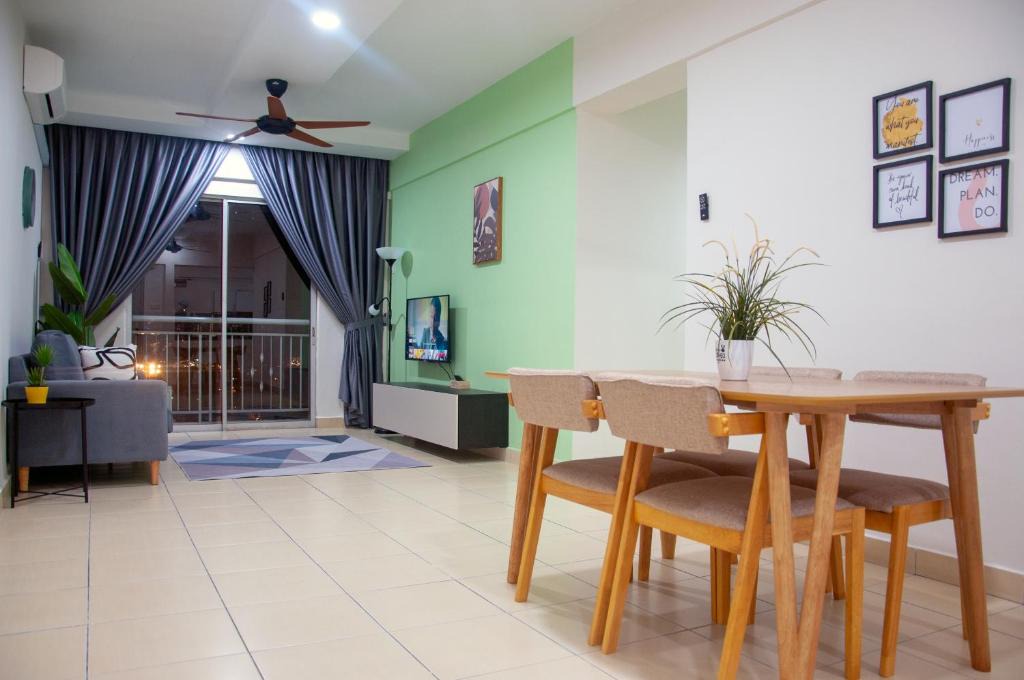 Bukit Jalil Apartment | Five H Family Service Apartment