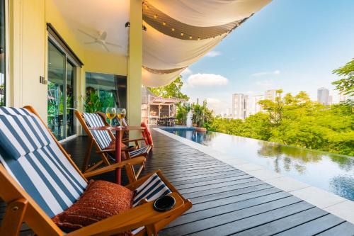 Kampung Haji Abdullah Hukum Villa | Flame of the Forest Retreat 38Pax 8R7B Pool Villa Kuala Lumpur