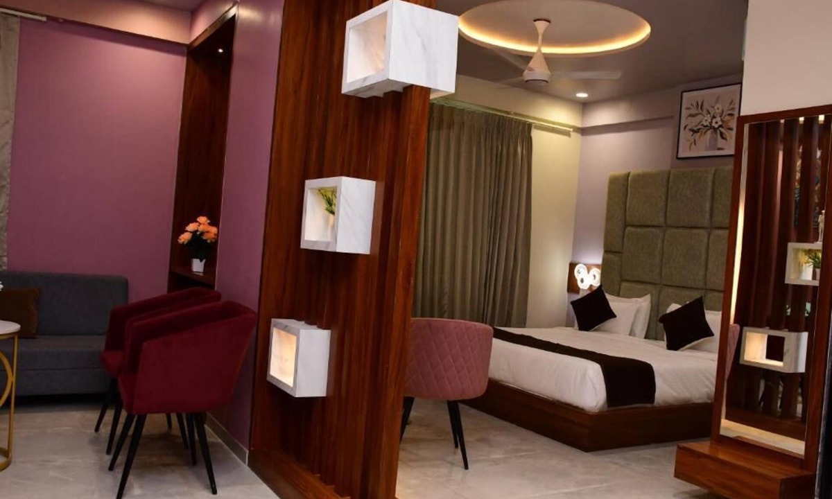Khatu Hotel | Foxoso Fiori Khatu Shyam