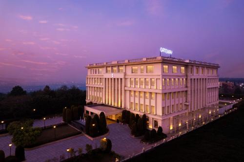 Clement Town Hotel | Gateway Dehradun