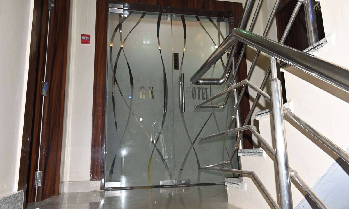Varanasi Hotel | GK Hotel and Restaurant