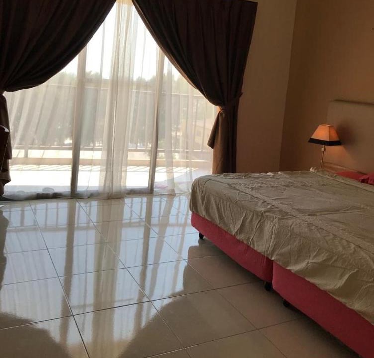 Banting Apartment | Gold Coast Morib Resort Studio Apartment Pool and Seaview