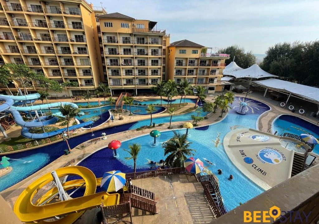 Endah Apartment | Gold Coast Morib Themepark View Studio
