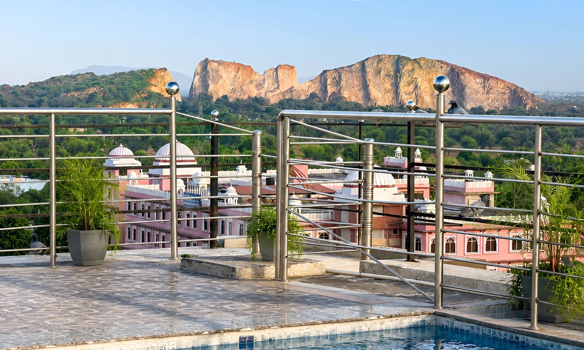 Amer Hotel | Golden Tulip Kukas Jaipur