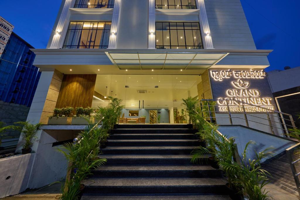Mysore Hotel | Grand Continent Mysore A Sarovar Portico Affiliate Hotel