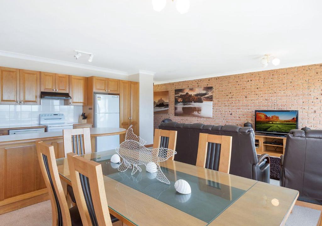 Narooma Apartment | Grand Pacific 2 Unit 2 - Ground Floor