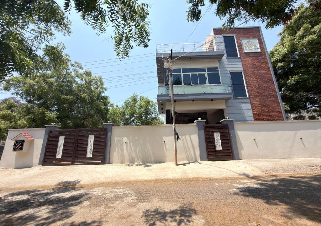 Kuilapalayam Villa | Gravity Groups Royal Serviced Apartment- Near Auroville Beach