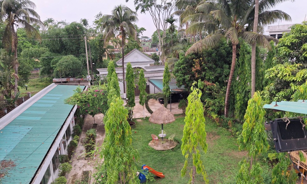Sreemangal Upazila Hotel | Green Park Tea Resort Sreemangal