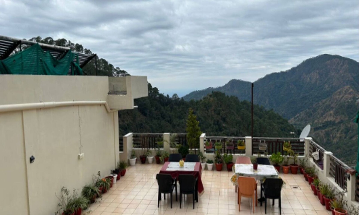Smanora Range Hotel | Green Roof Hotel Nainital